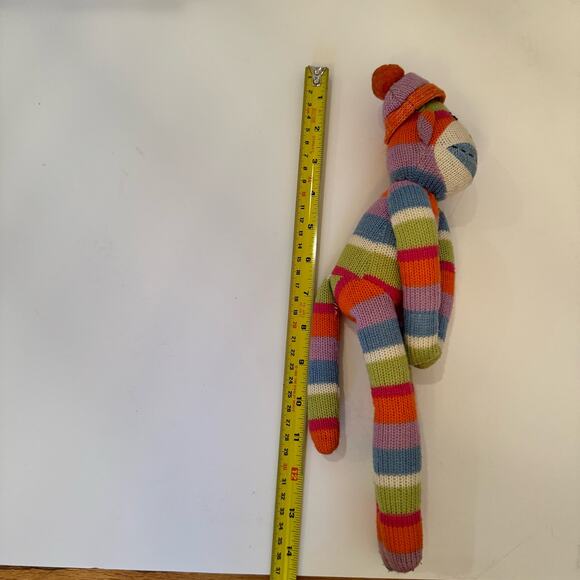 Seasons of Cannon Falls Vintage Sock Monkey Magnetic Hands Feet 2009 Rainbow - Picture 8 of 16